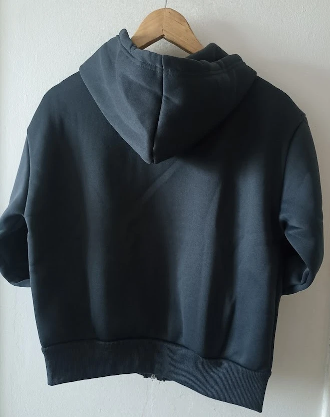 Gilet à capuche zippé preto tamanho M - Novo na embalagem – photo 3
